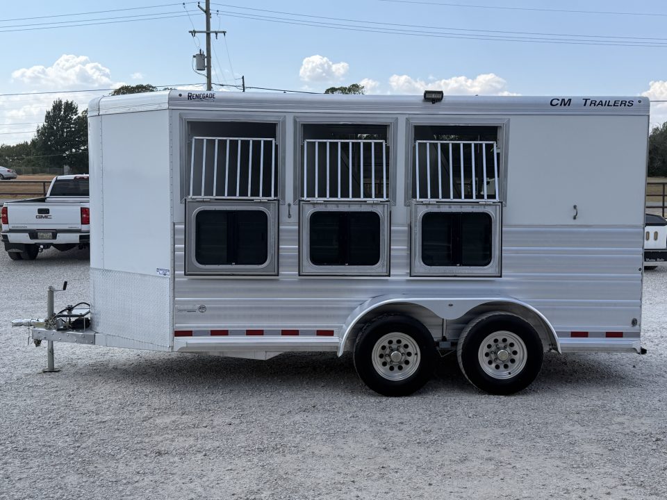Used 2019 CM 3 Horse Bumper Pull Horse Trailer