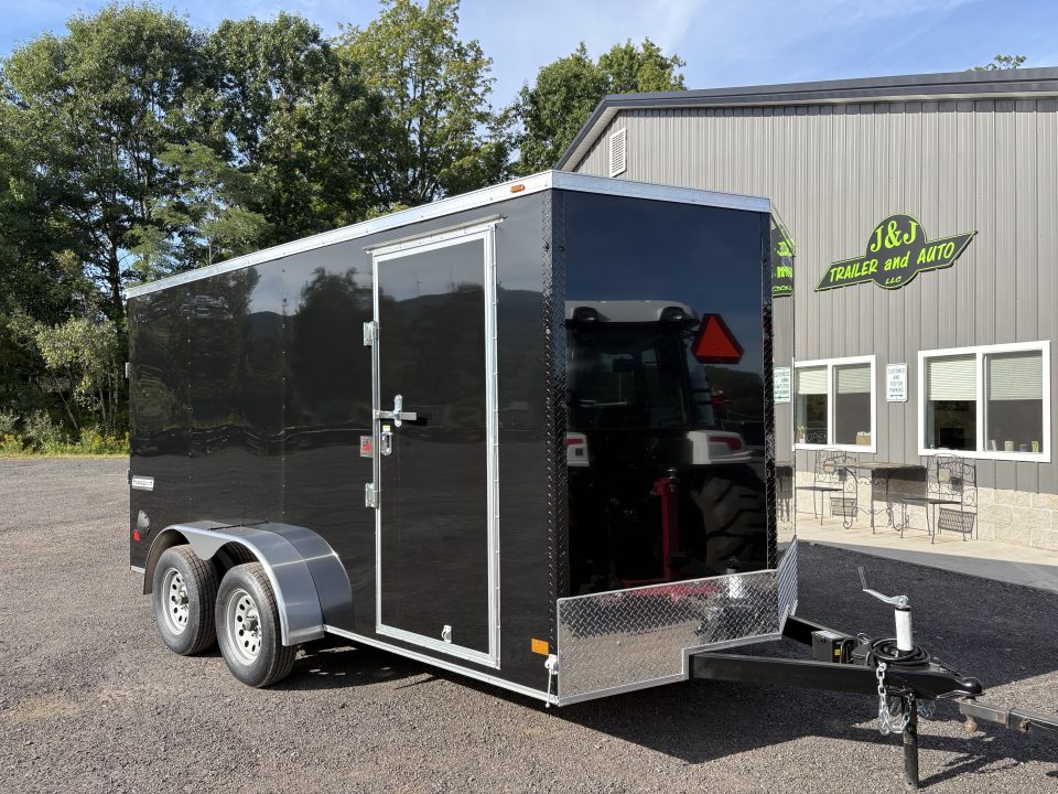 2027 Haulmark photo 2