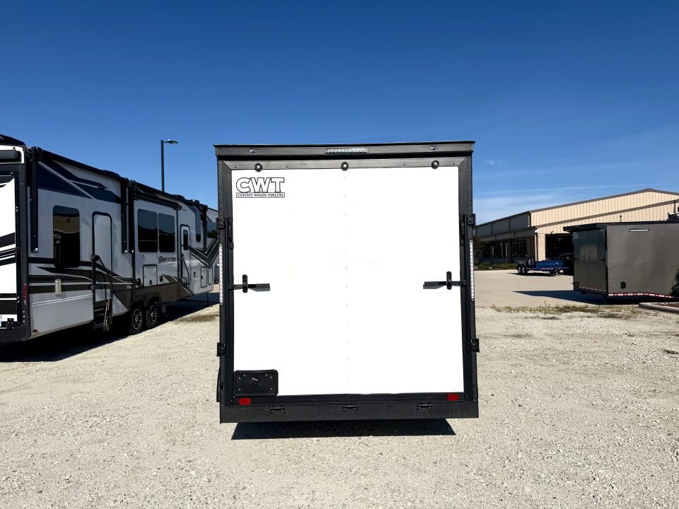 2027 Covered Wagon photo 4