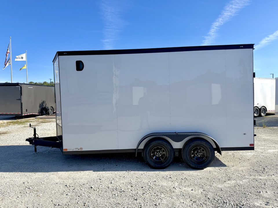 2027 Covered Wagon photo 2
