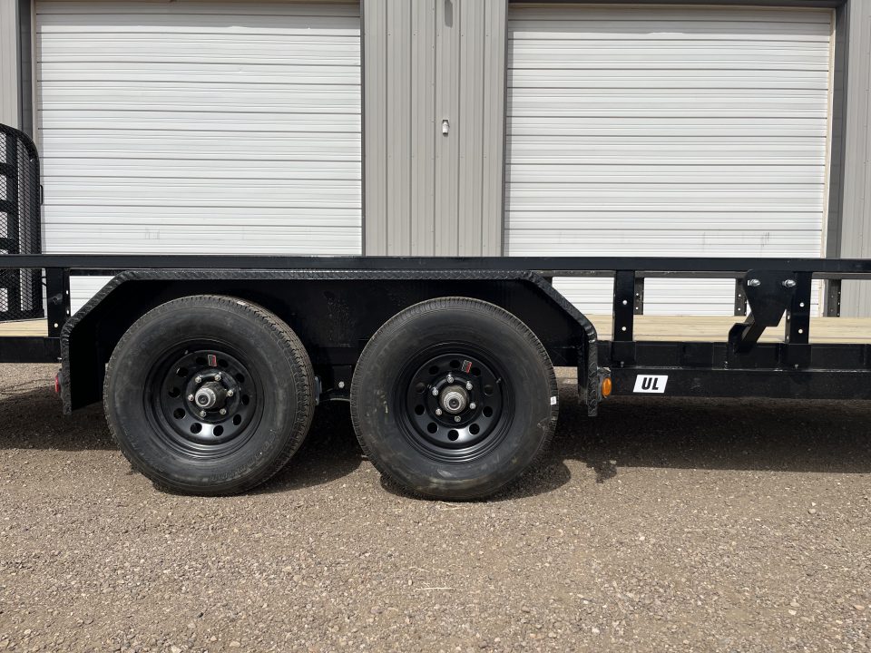 New 2027 PJ 83"x20' Tandem Axle Utility Trailer - UL