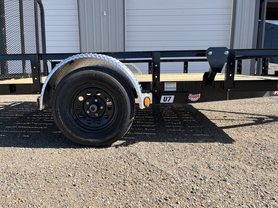 New 2027 PJ 77"x10' Single Axle Utility Trailer - U7