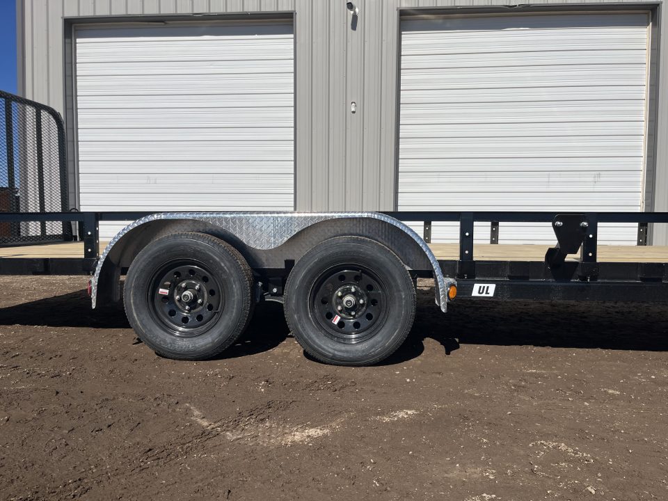 New 2027 PJ 83"x20' Tandem Axle Utility Trailer - UL