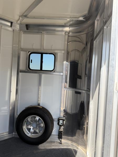 Used 2021 Cimarron Trailers 2H Straight Load BP Horse Trailer