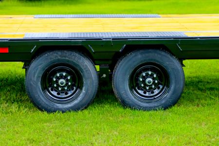 New 2027 8.5X40 PJ Gooseneck Equipment Trailer