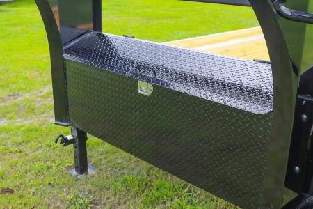 New 2027 8.5X40 PJ Gooseneck Equipment Trailer