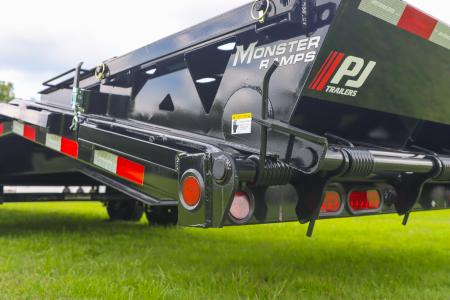 New 2027 8.5X40 PJ Gooseneck Equipment Trailer