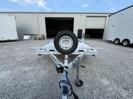 New Aluma 18' Wide Body Heavy Tandem Axle Electric Brakes Drive-Over Fender Ramp Front Rail Rub Rail STD 5K RTD 15" Aluminum Wheels