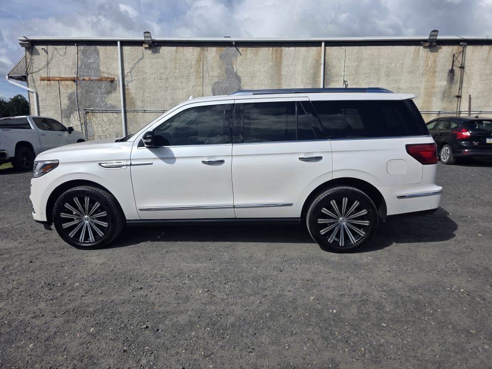 Used 2019 Lincoln NAVIGATOR RESERVE SUV
