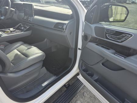 Used 2019 Lincoln NAVIGATOR RESERVE SUV