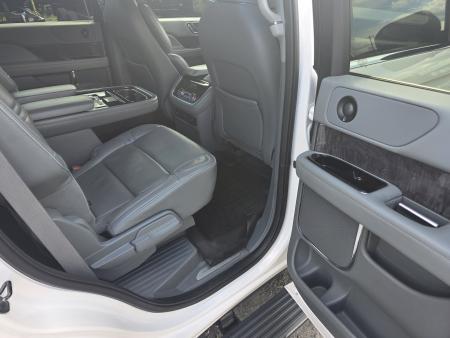 Used 2019 Lincoln NAVIGATOR RESERVE SUV