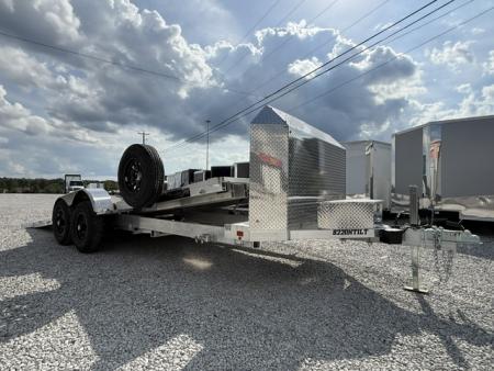 New Aluma 8220 Heavy Anniversary Tilt Tandem Axle Electric Brake Front Rail STD 5K RTD 15  Aluminum Wheels
