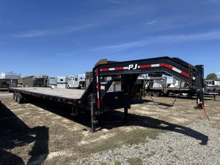 Used 2011 PJ Trailers 40' GN Flatbed Trailer