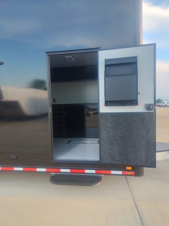 New 2027 inTech Trailers 8.5x32 21K Car / Racing Trailer