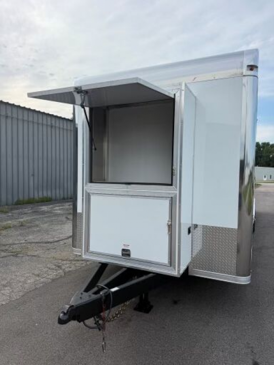2027 Vintage 34' Tag Race Trailer photo 6