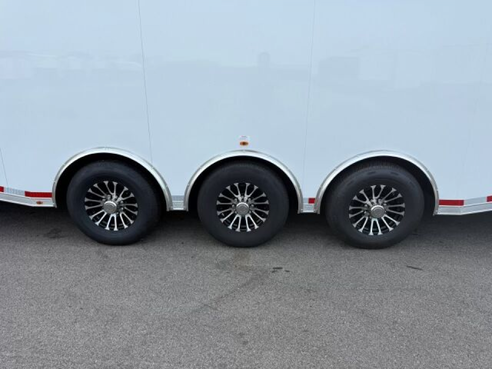 2027 Vintage 34' Tag Race Trailer photo 8