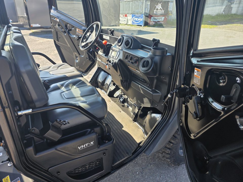 Used 2025 Kubota RTV-CAB Side by Side (Utility)