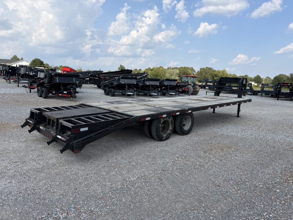Used 2012 Elite 102"X30' 22.5K GVWR Gooseneck Flatbed Trailer