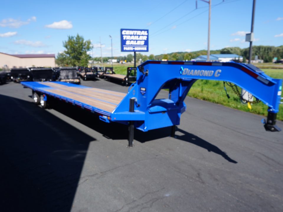 New 2027 Diamond C Trailers Fmax212 35' Gooseneck Deckover Trailer
