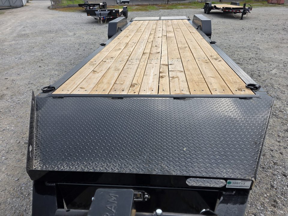 New 2027 Load Trail 83" x 24' Tandem Axle 14K GVWR EQUIPMENT MAX RAMPS 83 X 24 83X24 Car Hauler