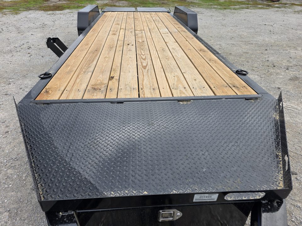 New 2027 Load Trail 83" x 22' Tandem Axle 14K GVWR EQUIPMENT MAX RAMPS 83 X 22 83X22 Car Hauler