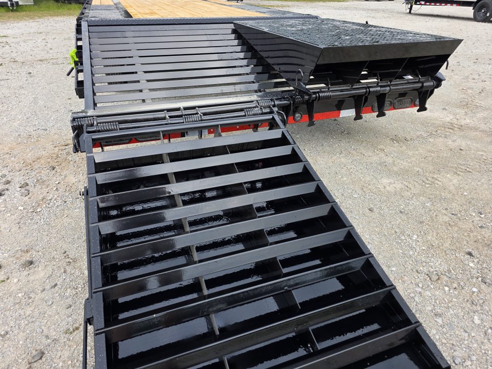 New 2027 Load Trail GOOSENECK 102" X 30' 102X30 14K GVWR MAX RAMPS CAR EQUIPMENT SXS BUGGY UTILITY HAULER 102 X 30 Equipment Trailer