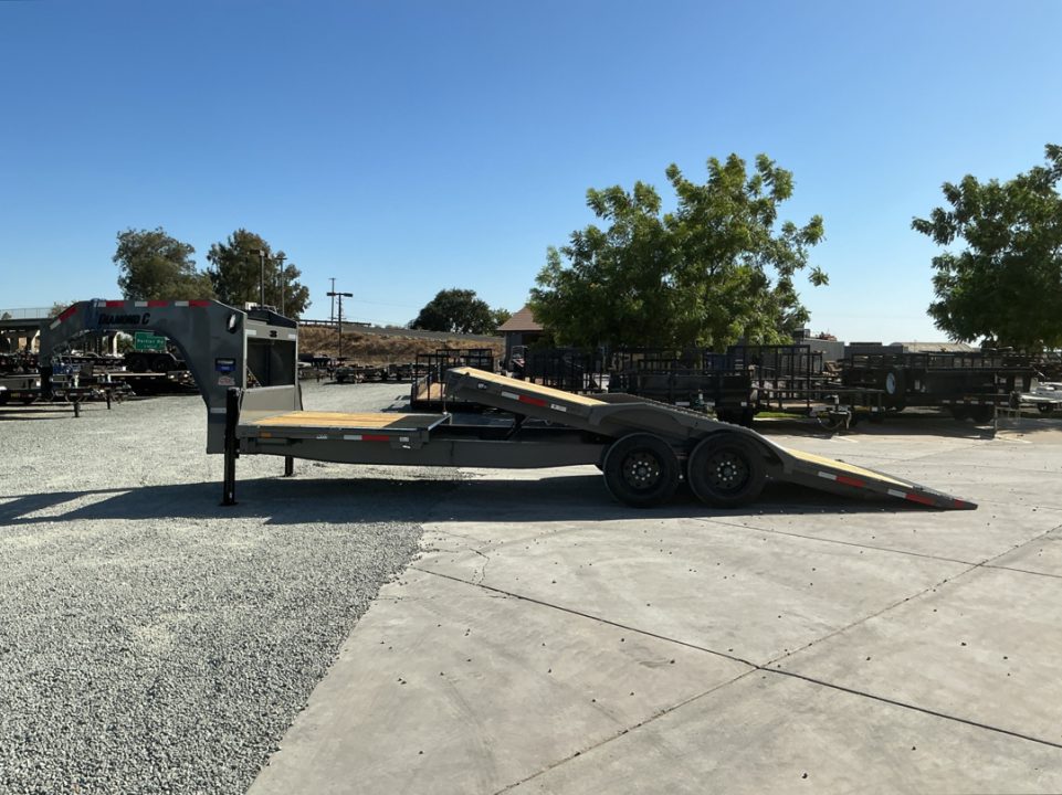 New 2027 Diamond C Trailers HXD208L24X102GN 8.5FT X 24FT 18K GVW Tilt Trailer
