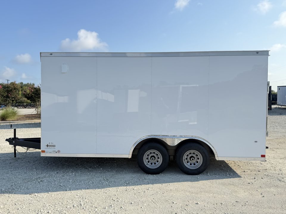 2027 Covered Wagon photo 2