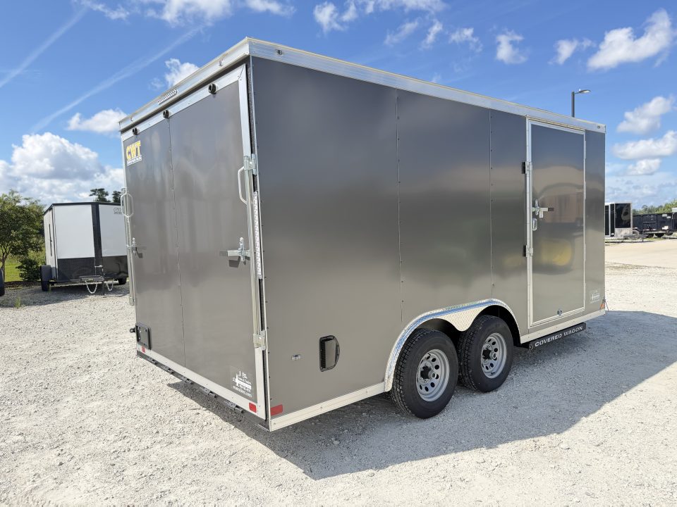2027 Covered Wagon photo 3