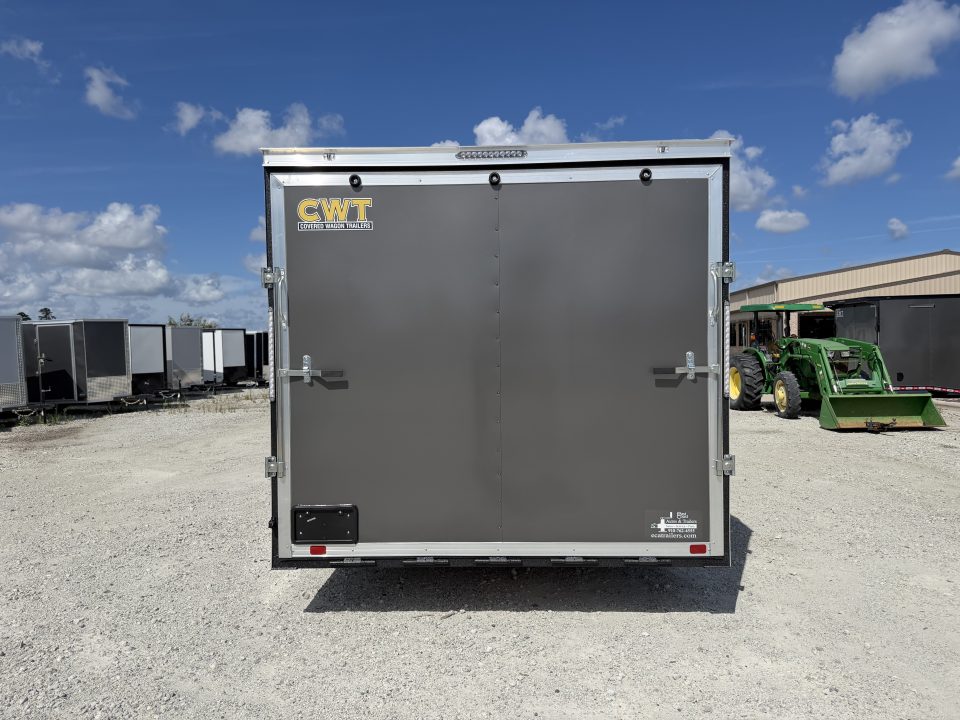 2027 Covered Wagon photo 4