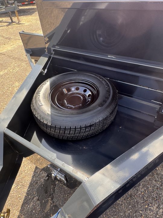 2027 Hillcrest Trailers photo 7
