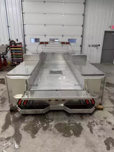 New Martin Truck Bodies Aluminum Gooseneck Service Body DRW 84" CA Cab and Chassis SMOOTH APPEARANCE Gooseneck Bodies