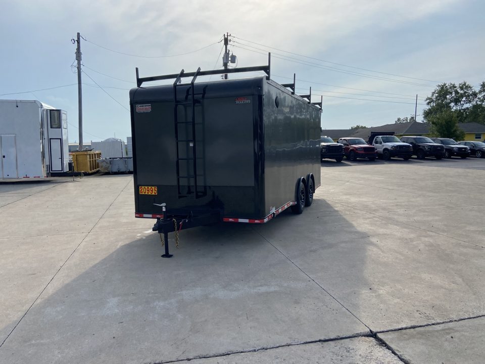 New United Trailers UXT-8.5X20 Contractor