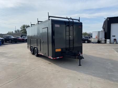 New United Trailers UXT-8.5X20 Contractor