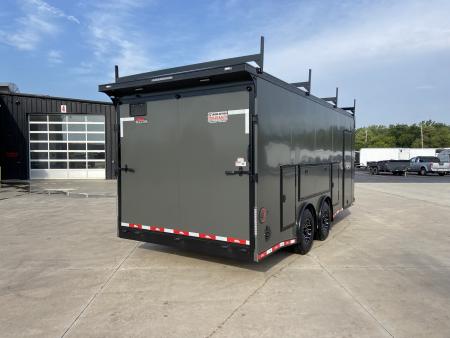 New United Trailers UXT-8.5X20 Contractor