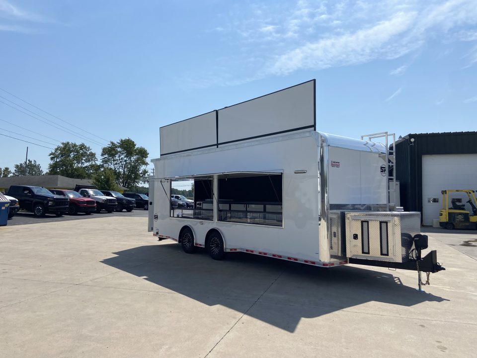 New United Trailers USH-8.5X24 Vending Trailer