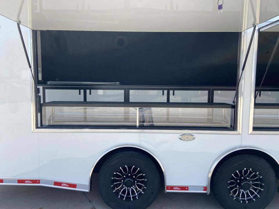New United Trailers USH-8.5X24 Vending Trailer