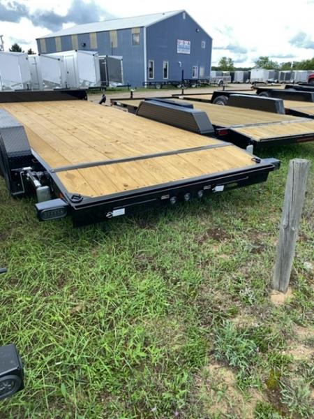 New 2027 Load Trail 83"X18' 7K Car Hauler