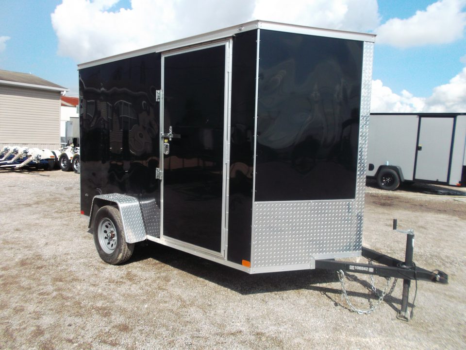 2025 Covered Wagon photo 2