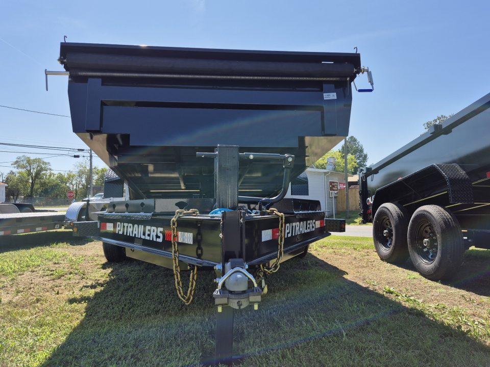 New 2027 PJ Trailers 16' x 83" Low Pro Dump Trailer