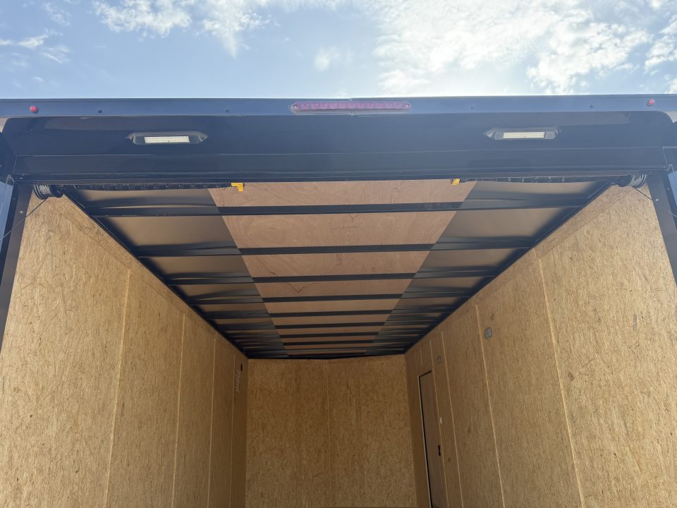 New 2027 Look Trailers 8.5 x 20 x 7 Interior Height Cargo / Enclosed Trailer