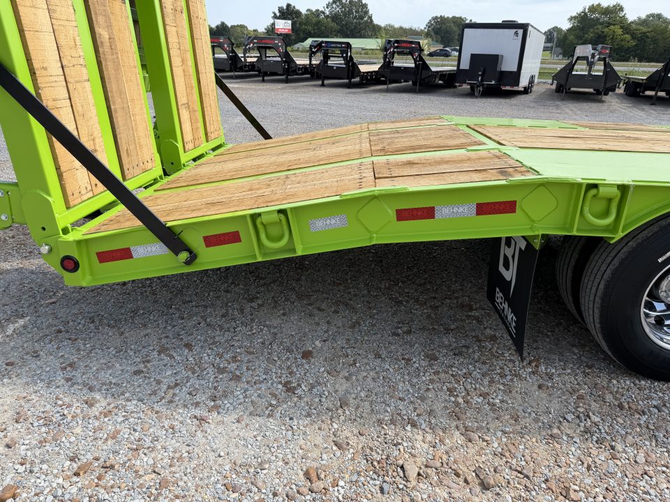 New 2027 Behnke 33' 25 Ton Paver Trailer