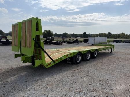 New 2027 Behnke 33' 25 Ton Paver Trailer