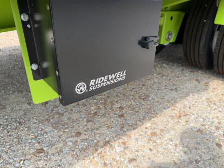 New 2027 Behnke 33' 25 Ton Paver Trailer