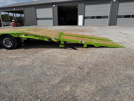 New 2027 Behnke 33' 25 Ton Paver Trailer