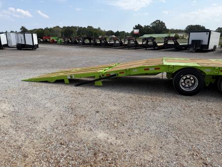 New 2027 Behnke 33' 25 Ton Paver Trailer