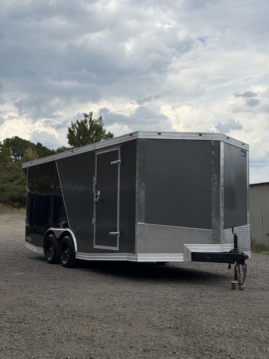 New 17323 8.5x18ft; Charcoal/Black; 6ft6 interior hight