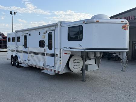 Used 2000 Sundowner 3 Horse Gooseneck Midtack 12'5" Living Quarters With Generator Horse Trailer