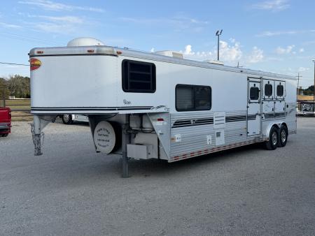 Used 2000 Sundowner 3 Horse Gooseneck Midtack 12'5" Living Quarters With Generator Horse Trailer