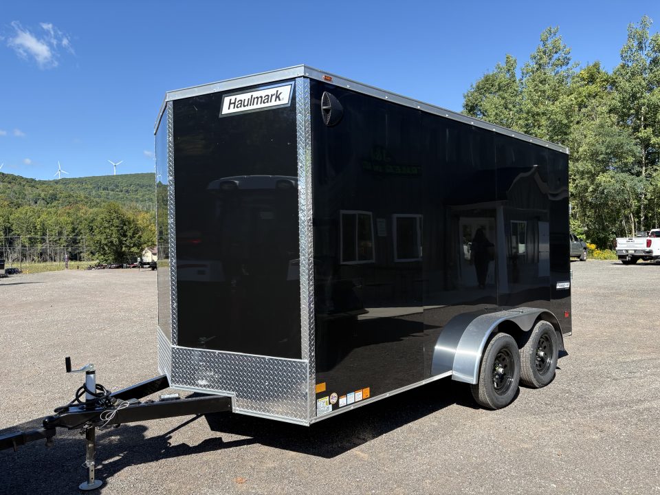 2027 Haulmark photo 2